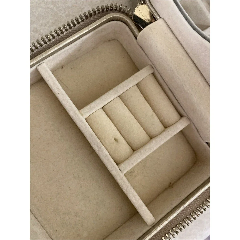 Wolf Travel Zip Jewelry Case Italy Champagne with Mirror 4.5x4.5